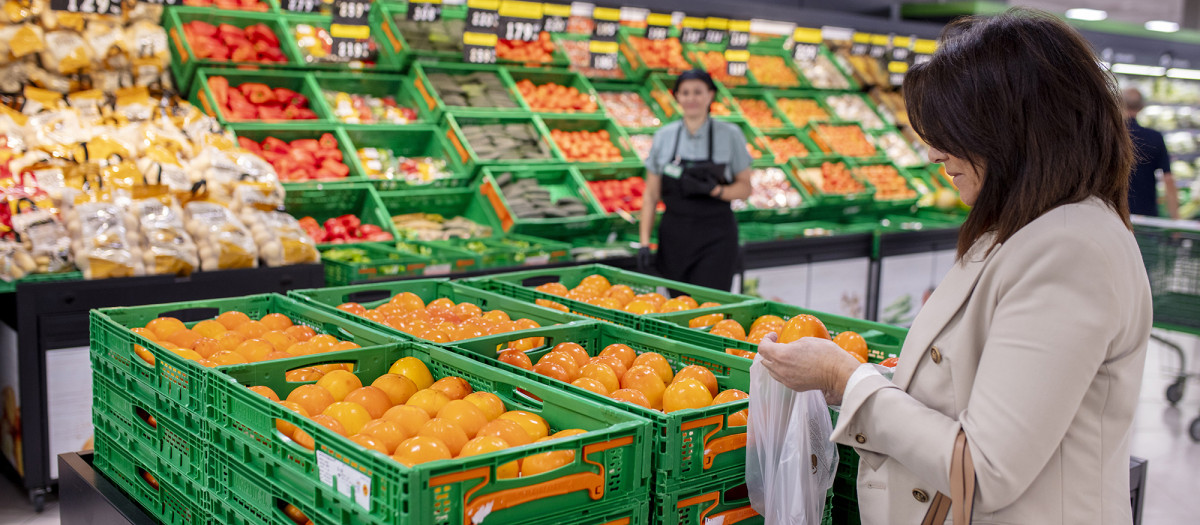 Sección de fruta y verdura del Mercadona ubicado en Masamagrell Valencia