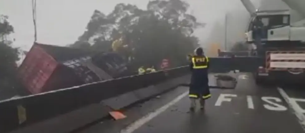 Imagen del lugar del accidente en el que han fallecido nueve miembros de un equipo de remo en Brasil