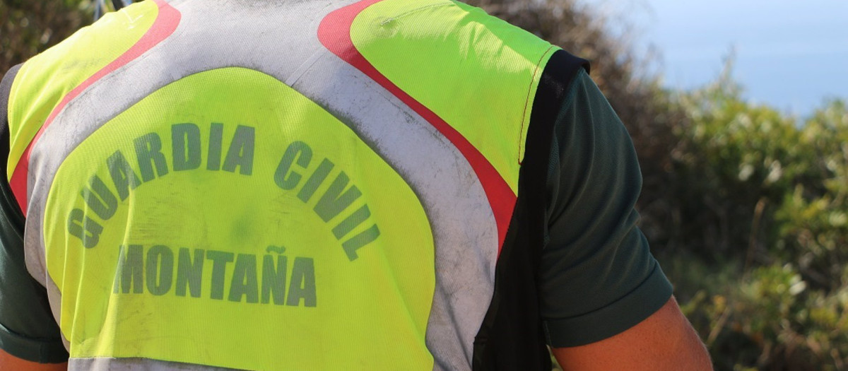 Agente del Greim de la Guardia Civil