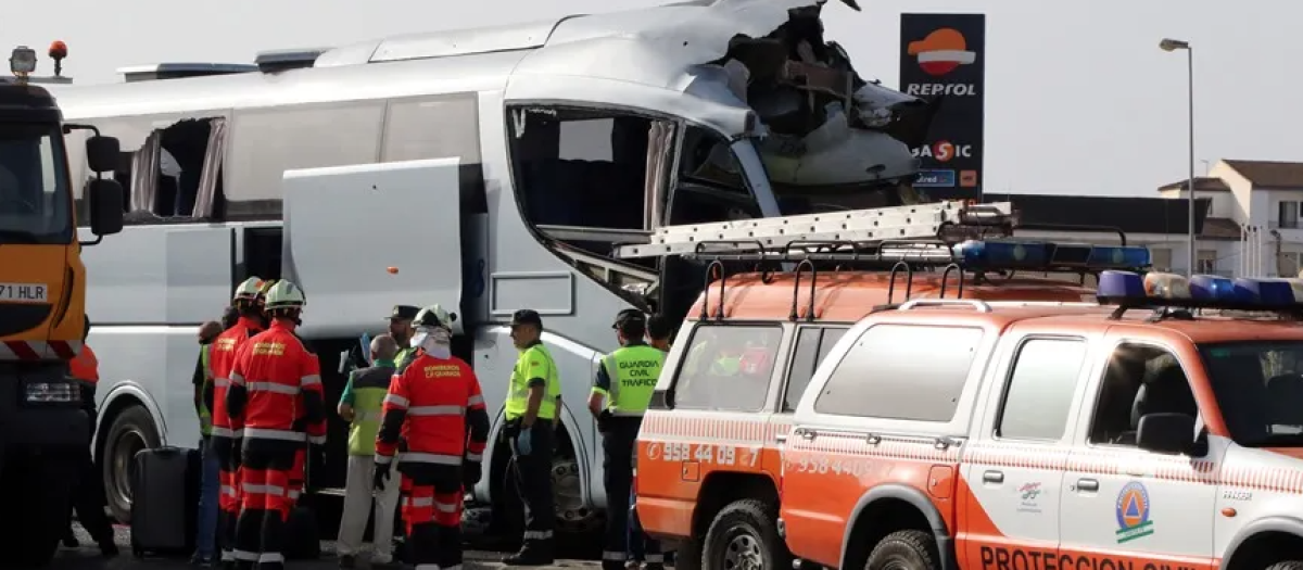 Imagen de archivo de un accidente en la autovía A-92 a su paso por Moraleda de Zafayona (Granada)