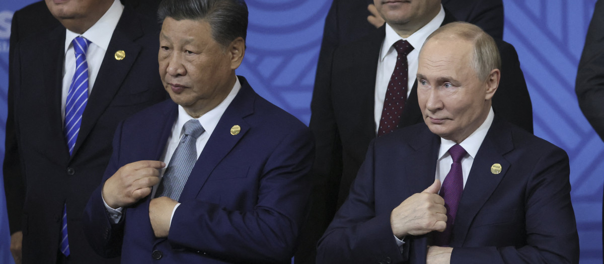 Xi Jinping y Vladimir Putin en la cumbre de los Brics en Kazan, Rusia