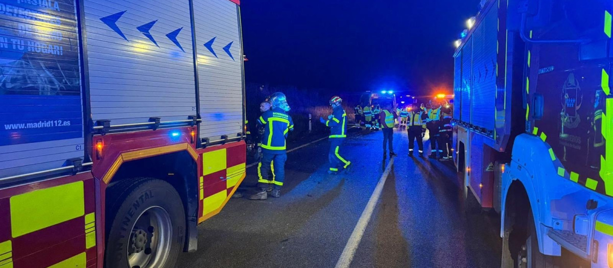 Muere un hombre de 50 años en una colisión frontal en la M-108 a la altura de Ajalvir

REMITIDA / HANDOUT por EMERGENCIAS 112 COMUNIDAD DE MADRID
Fotografía remitida a medios de comunicación exclusivamente para ilustrar la noticia a la que hace referencia la imagen, y citando la procedencia de la imagen en la firma
28/10/2024