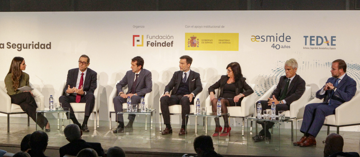 Un momento de la presentación de la próxima Feria Internacional de Defensa y Seguridad de España