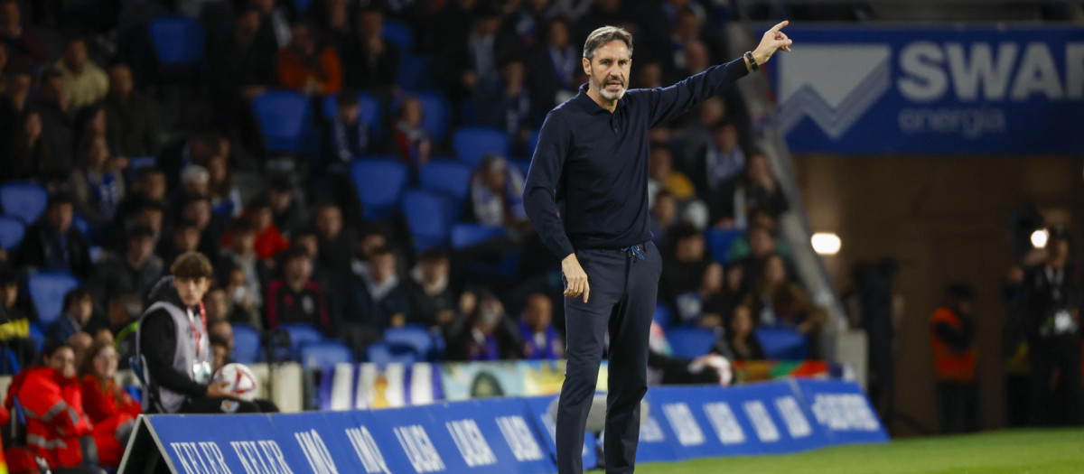 El entrenador del Osasuna, Vicente Moreno, ha roto a llorar en rueda de prensa