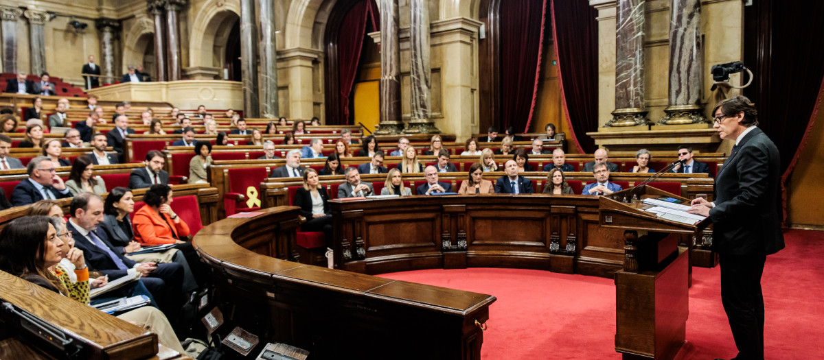 El presidente de la Generalitat, Salvador Illa, durante su comparecencia para explicar la gestión de la DANA en Cataluña