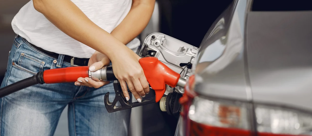 Todos los detalles cuentan a la hora de repostar un coche