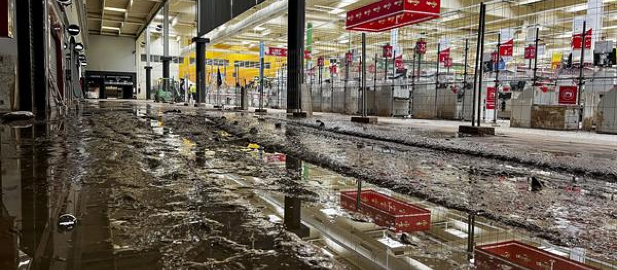 Centro comercial Bonaire, Valencia, tras el paso de la DANA