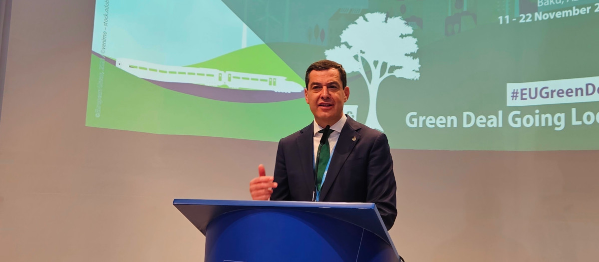 El presidente de la Junta de Andalucía, Juanma Moreno, en la cumbre del clima de Bakú