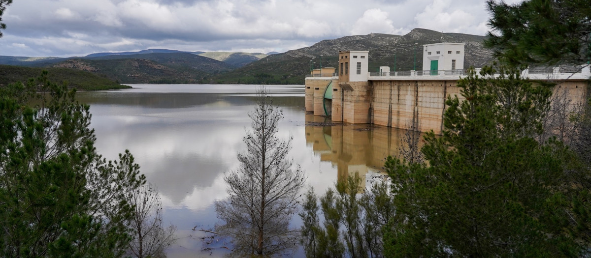 Embalse de Forata en Yátova, Valencia