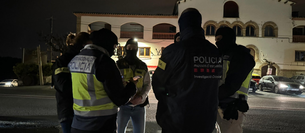 Agentes del operativo, esta madrugada