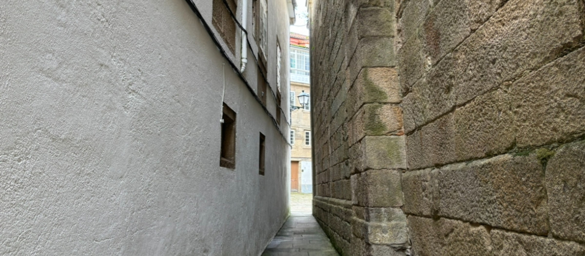 Esta es la segunda calle más estrecha de España, la primera de Galicia