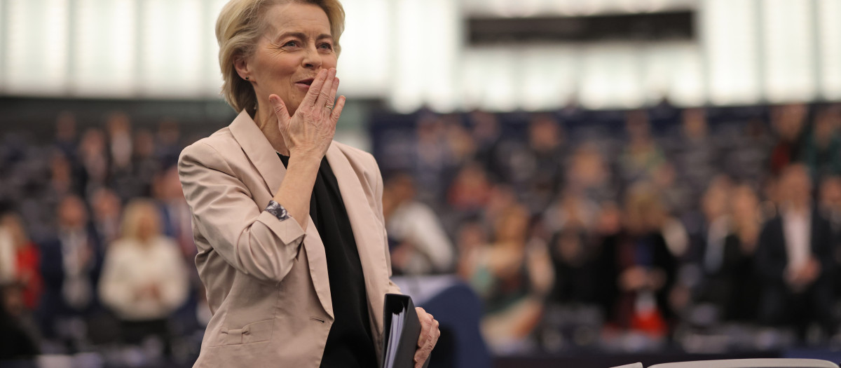 El Parlamento Europeo aprueba la Comisión de Von der Leyen a pesar del voto en contra del PP español