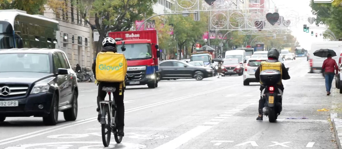 Glovo decide contratar a sus repartidores en España un día antes de que su CEO vaya a juicio