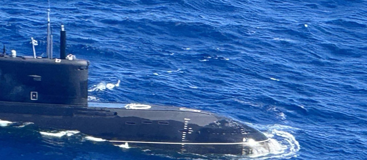 Submarino ruso avistado cerca de la isla de Mindoro, Filipinas