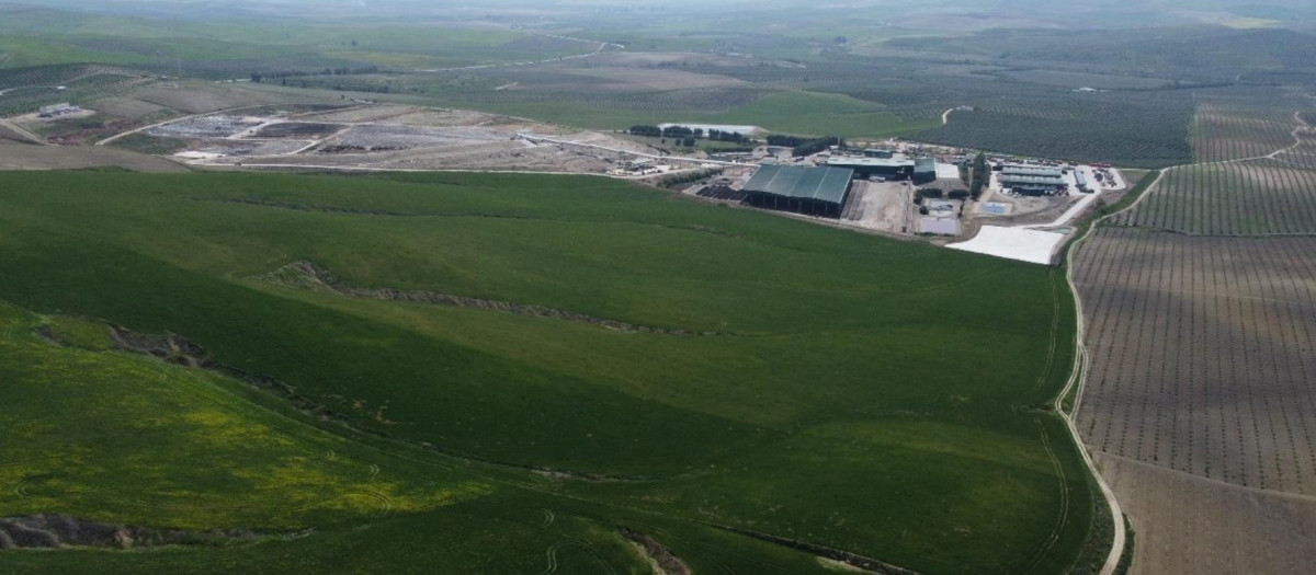 Vista aérea del Complejo de Gestión Medioambiental Juan Revilla