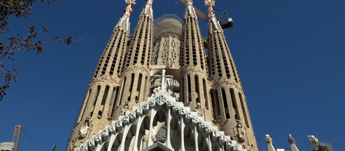 La Sagrada Familia culmina la construcción del cuerpo de La Torre de Jesucristo