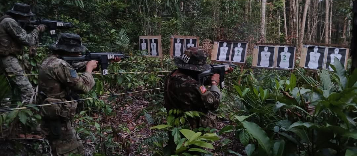 Personal del Mando de Operaciones Especiales (MOE) participa en el Curso Internacional de Operaciones en Selva en Brasil