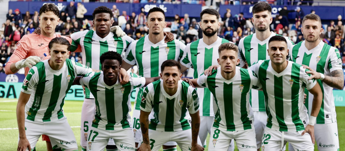 El once titular del Córdoba en el Ciutat de Valencia