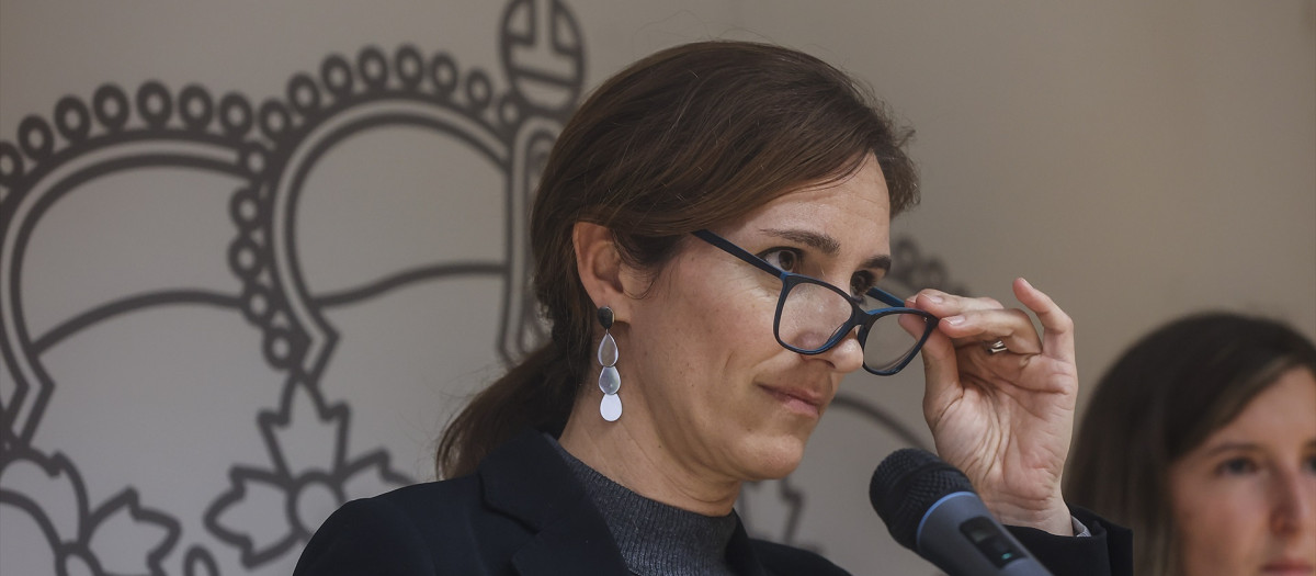 La ministra de Sanidad, Mónica García