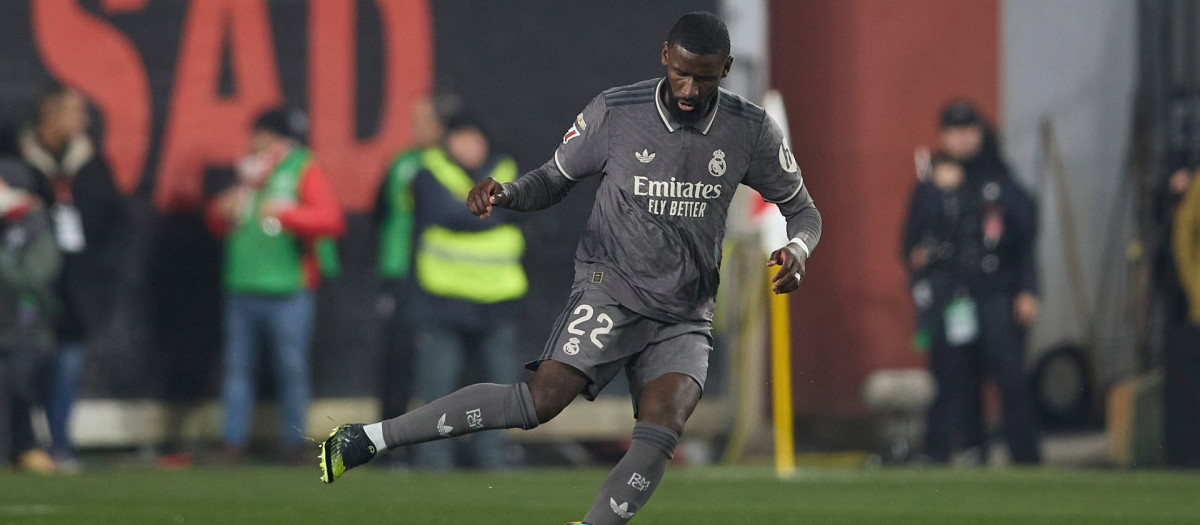 Rüdiger celebró la derrota del Barcelona