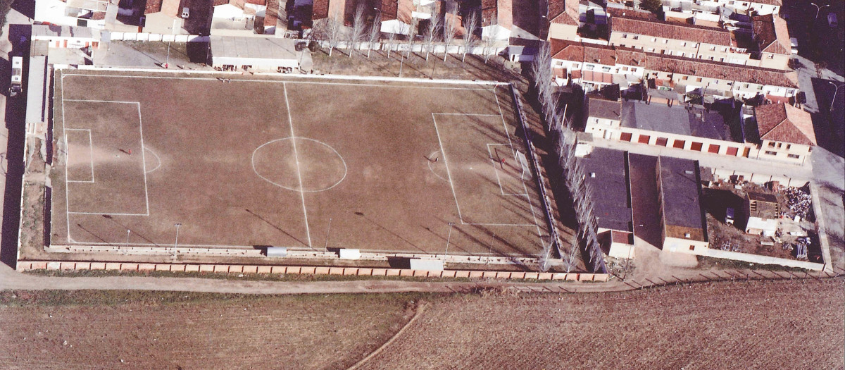 El campo de fútbol de Castejón, cuando todavía se podía jugar en él