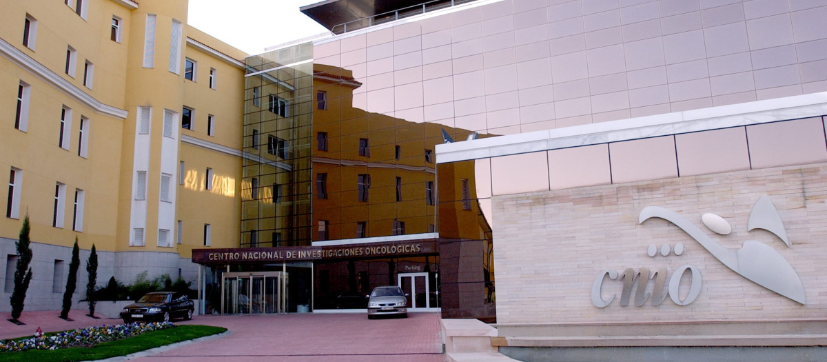 Imagen de la fachada del edificio del Centro Nacional de Investigaciones Oncológicas (CNIO)