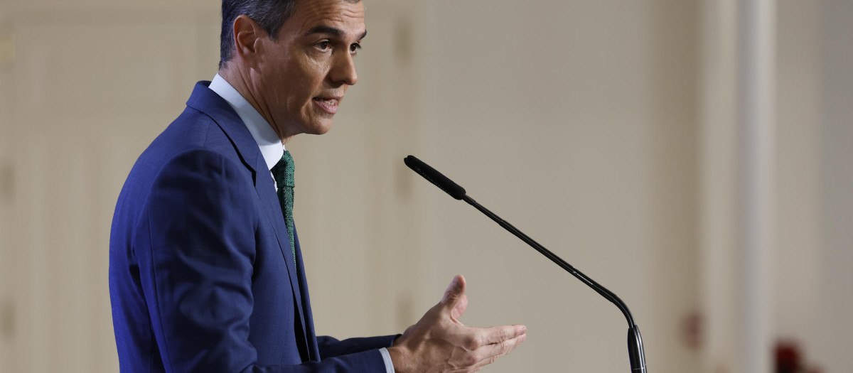 Pedro Sánchez durante la rueda de prensa posterior al último Consejo de Ministros de 2024