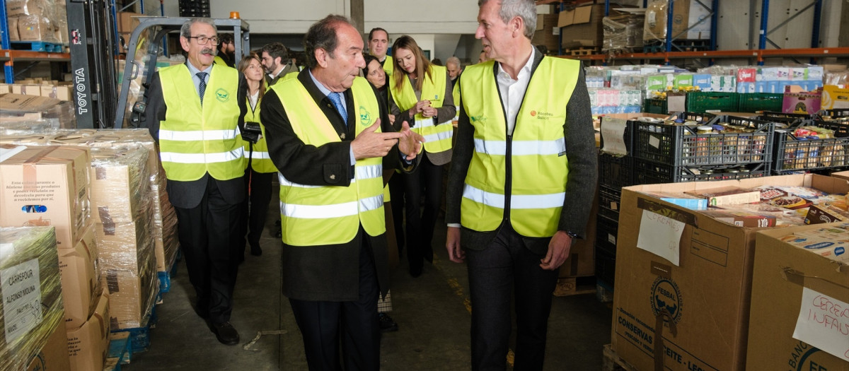 El presidente de la Xunta, Alfonso Rueda, visita el Banco de Alimentos de La Coruña

REMITIDA / HANDOUT por DAVID CABEZON @ XUNTA
Fotografía remitida a medios de comunicación exclusivamente para ilustrar la noticia a la que hace referencia la imagen, y citando la procedencia de la imagen en la firma
23/12/2024