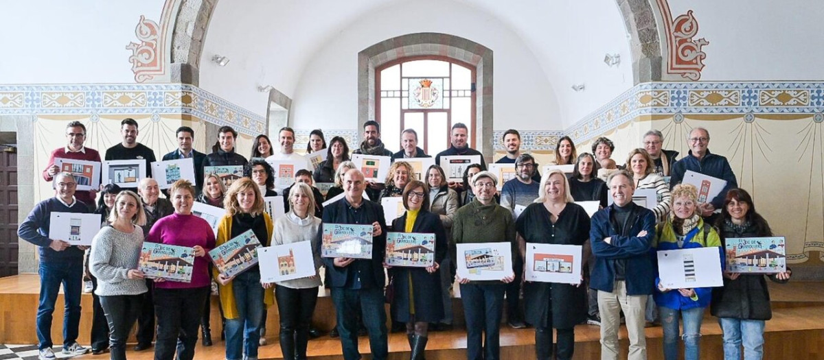 Participantes en la presentación del juego