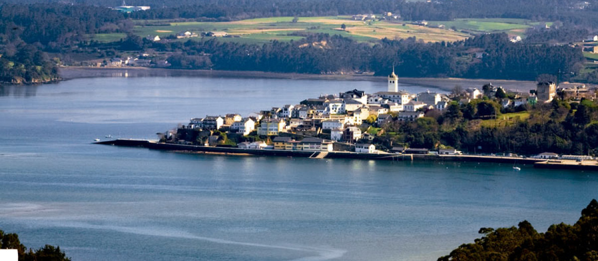 Vista de la ría de Ribadeo o ría del Eo