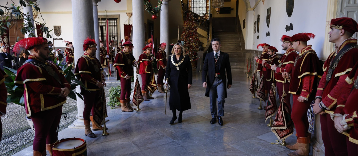 La alcaldesa de Granada, Marifrán Carazo, en los actos de conmemoración de la Toma.

ALEX CÁMARA/EUROPA PRESS
02/1/2025