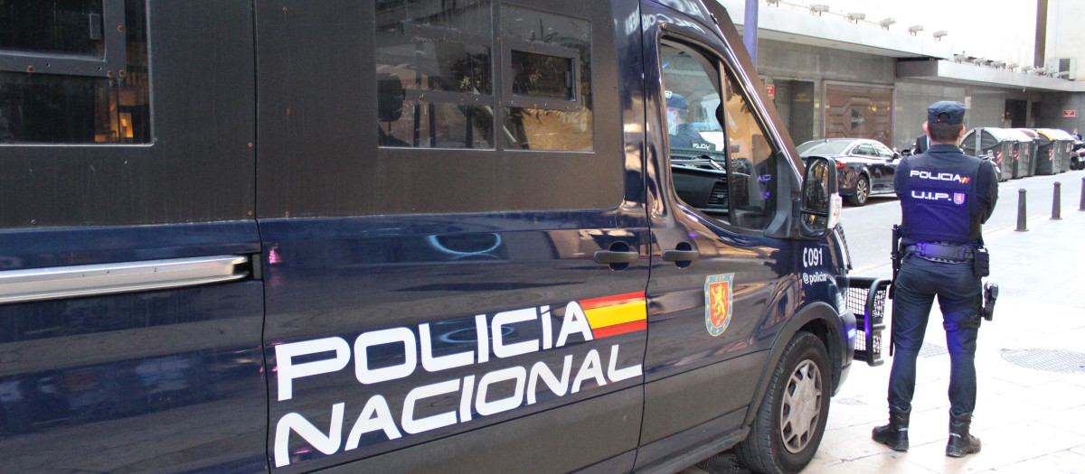 (Foto de ARCHIVO)
Nota De Prensa Con Foto De Recurso: "La Policía Nacional Detiene A 13 Miembros De Un Grupo Violento Juvenil Por Su Participación En Riñas Tumultuarias Y Robos Con Fuerza"

REMITIDA / HANDOUT por POLICÍA NACIONAL
Fotografía remitida a medios de comunicación exclusivamente para ilustrar la noticia a la que hace referencia la imagen, y citando la procedencia de la imagen en la firma
29/11/2024