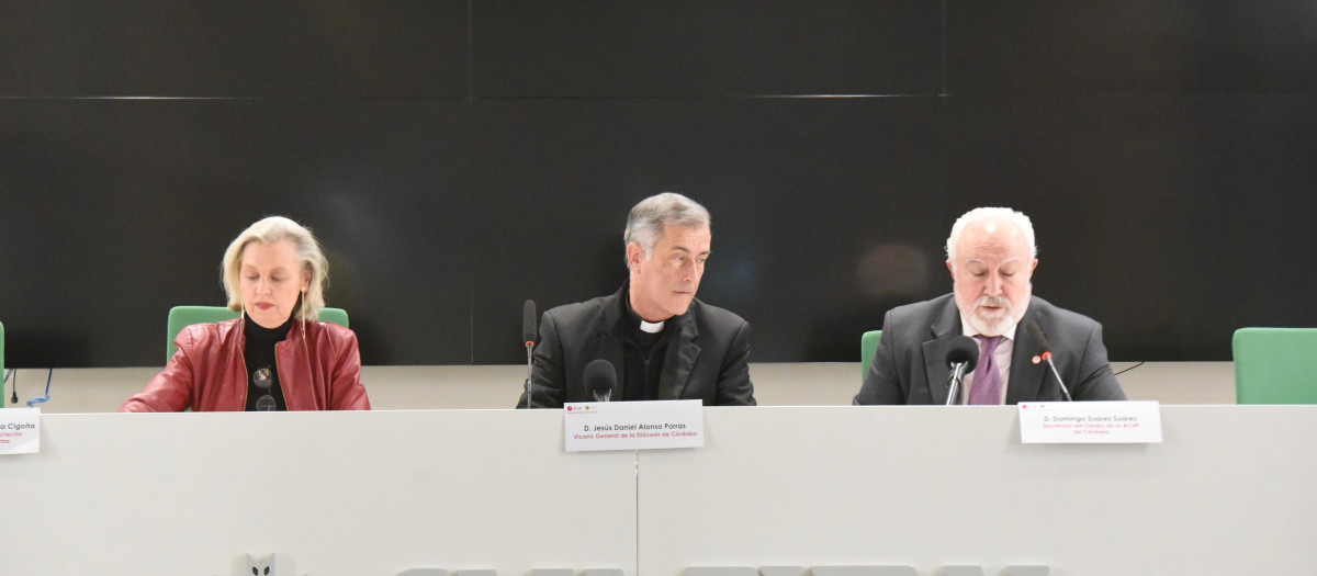 Carmen Fernández de la Cigoña, Jesús Daniel Alonso y Domingo Suárez