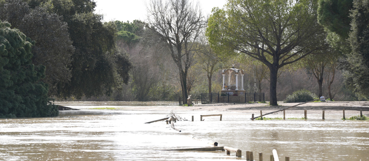 El Vado del Quema se encuentra desbordado tras las últimas lluvias