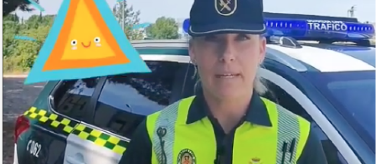 Una agente de la Guardia Civil aclara detalles sobre su uso