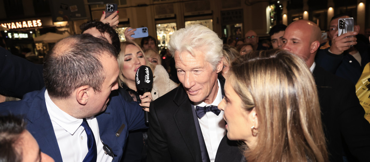 Actor Richard Gere and Alejandra Silva arriving to Elle For Future awards in Madrid on Wednesday, 27 November 2024.