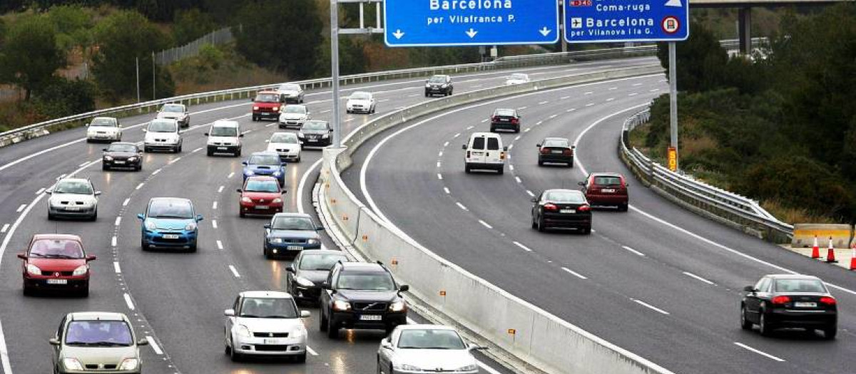 A día de hoy la mayor parte de viajes en España se hacen por autopista