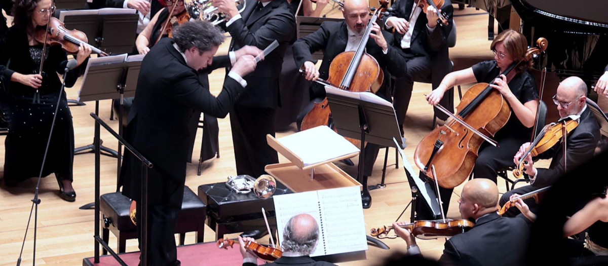 Un instante del concierto en el Palau de la Música fe Valencia en homenaje a las víctimas de la dana