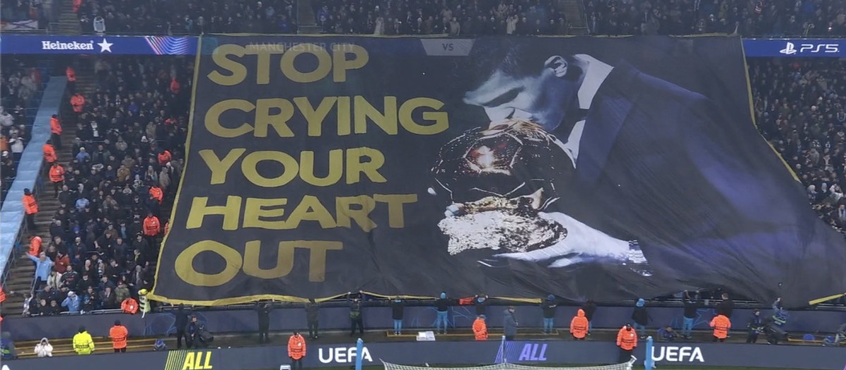 Así lució el tifo que le dedicó la afición del City a Rodri para provocar a Vinicius