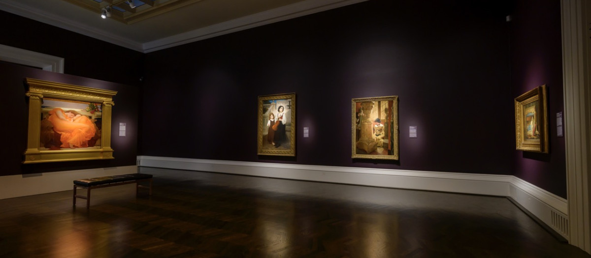 Vista de sala con las obras de Fredericc Lord Leighton Bouguereau y James Tissot