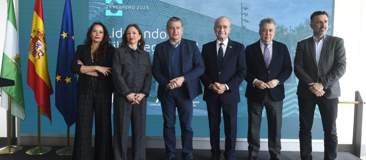 Tanto la Junta como el Consistorio malagueño consideran que a la ciudad le sobran cualidades para ser la nueva sede