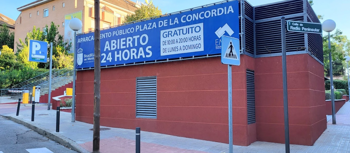 Imagen del popular parking de Boadilla