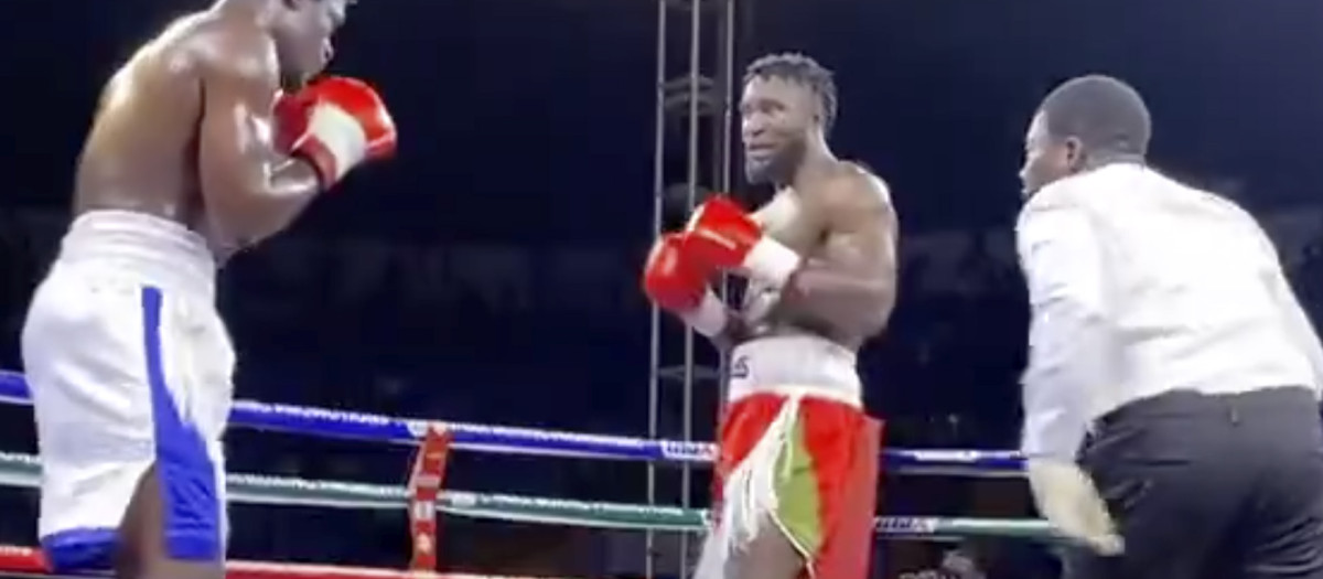 Combate entre Gabriel Oluwasegun Olanrewaju y Jon ‘Power’ Mbanugu