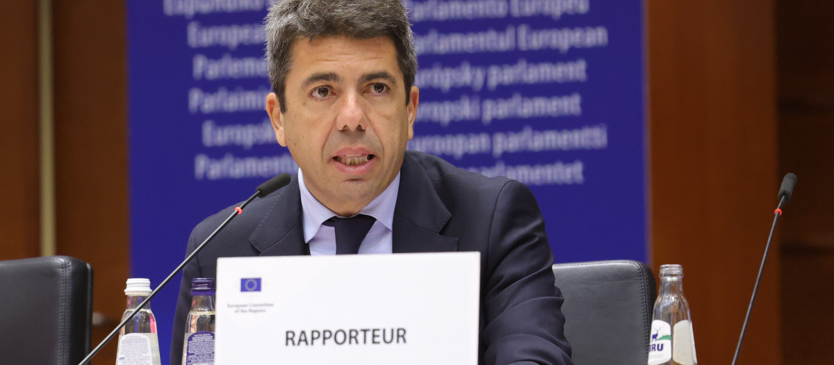 Carlos Mazón, interviniendo en el Comité de las Regiones, en Bruselas
