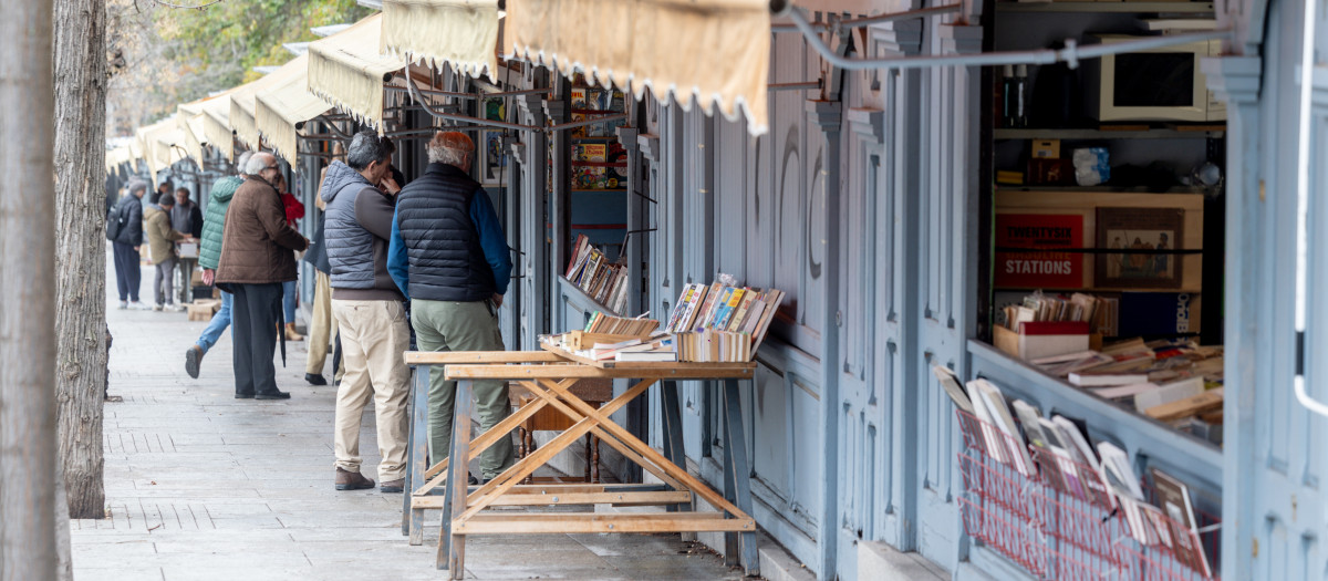 Puestos de la Feria del Libro en Madrid