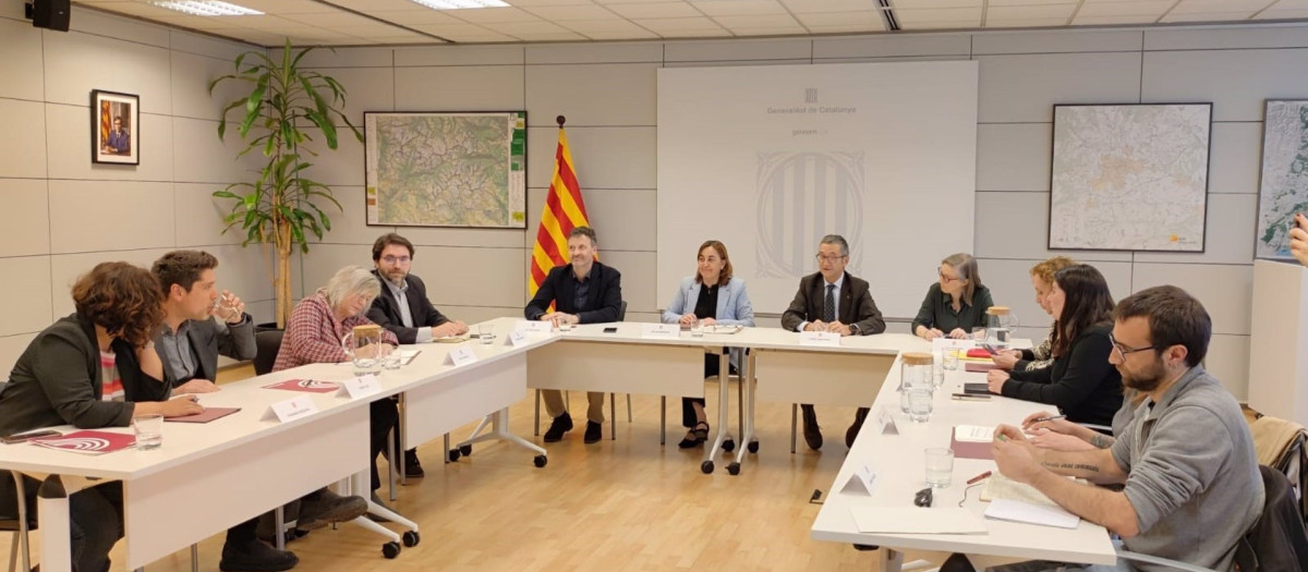 Reunión de la consejera de Territorio, Sílvia Paneque, con representantes de PSC, ERC, Comuns y CUP sobre el decreto de vivienda.
ECONOMIA CATALUÑA ESPAÑA EUROPA BARCELONA