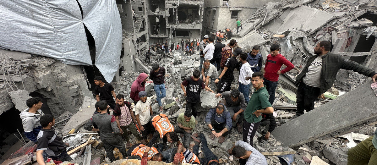 Suben a 23 los muertos y más de 70 los heridos en bombardeo israelí contra Gaza