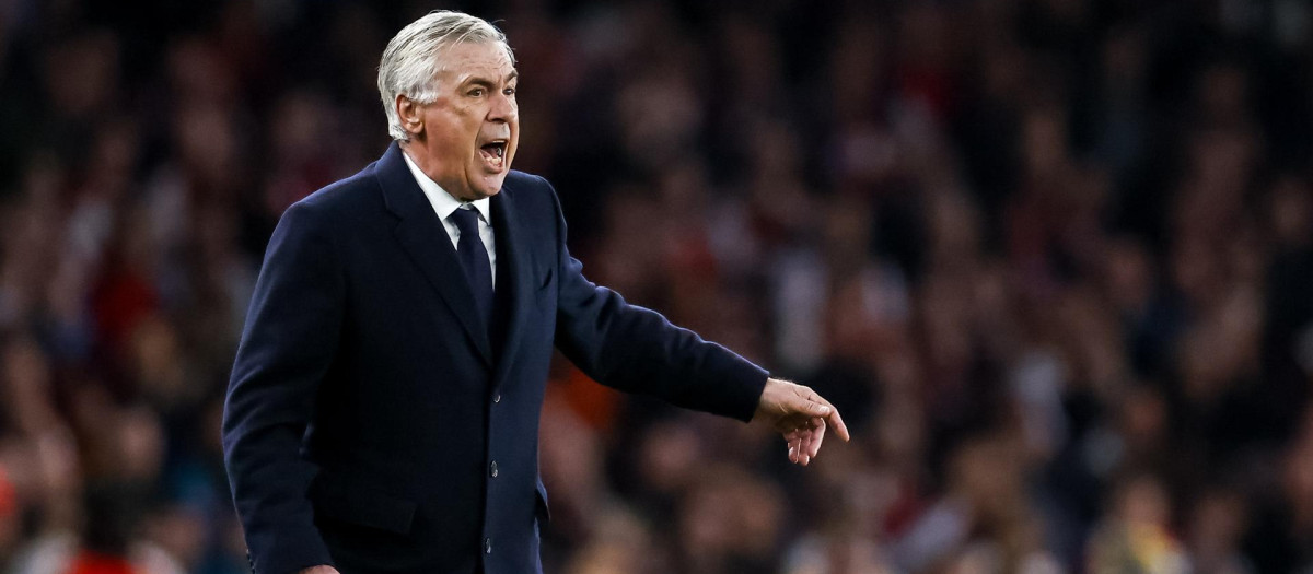 Carlo Ancelotti, durante un partido con el Real Madrid esta temporada