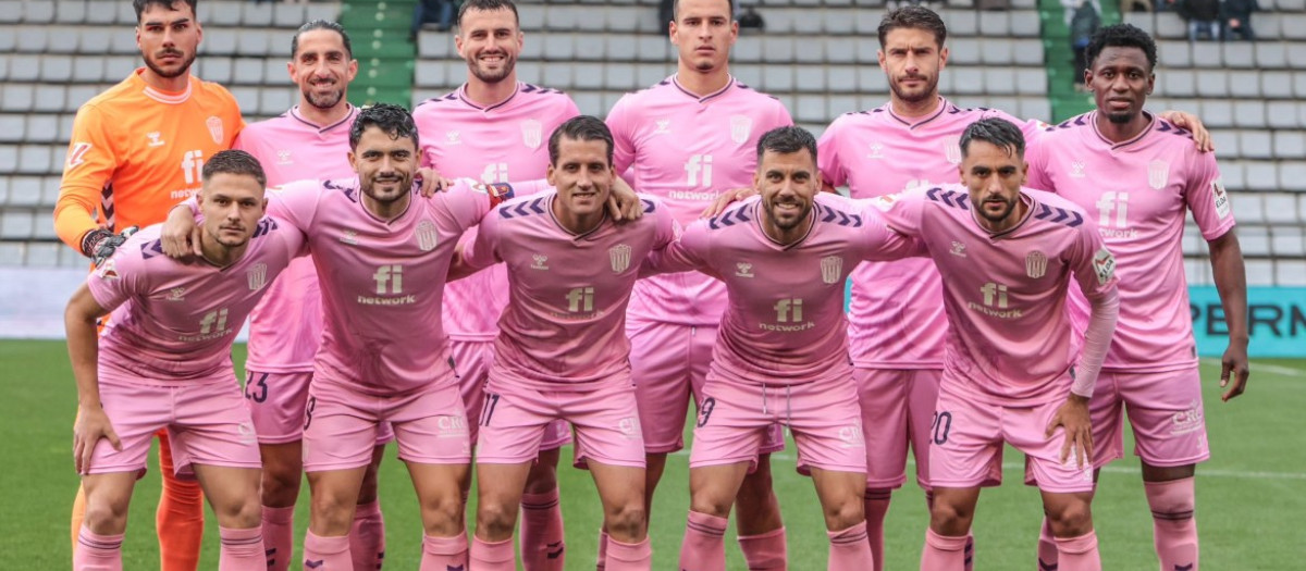 El once del Eldense en Ferrol