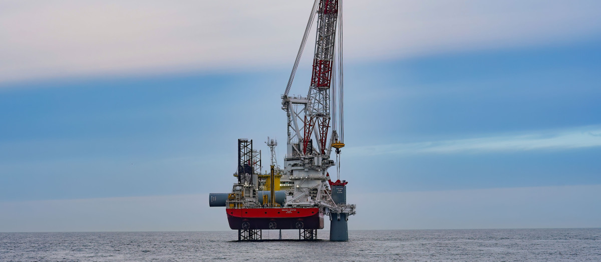 Primero de los monopilotes instalados por Iberdrola